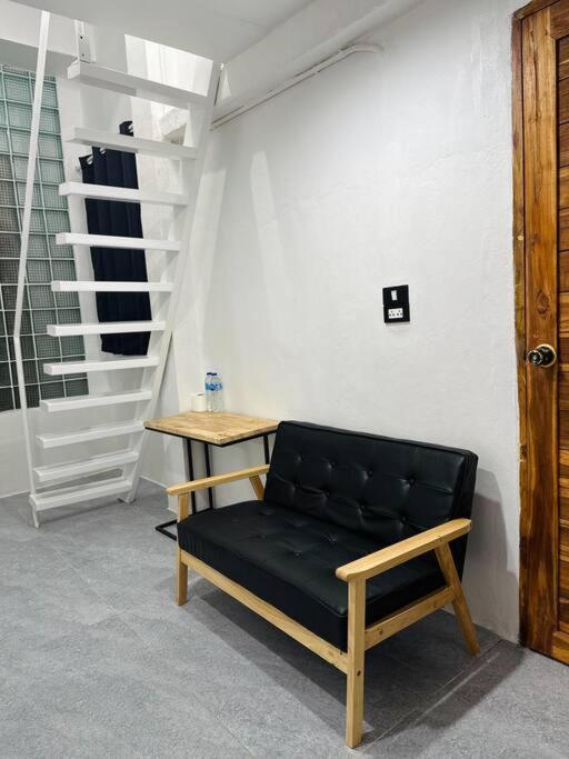 Megun 10 Duplex Apartment